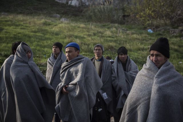 Χαλκιδική: Βρέθηκαν 47 μετανάστες σε παραλία του Νέου Μαρμαρά